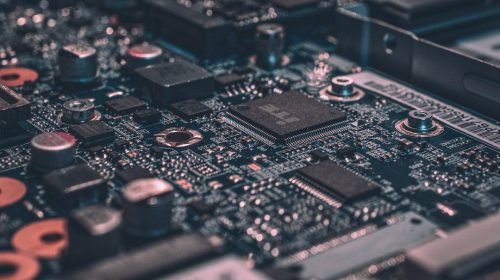 une puce technologique